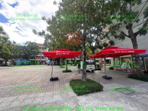 DOL English Tặng Hơn 5000 Cây Dù Lệch Tâm Vuông 3x3m Hai Tầng Cho Trường Học Tại TP.HCM Và Phía Nam